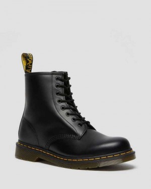 Black Dr. Martens 1460 Smooth Leather Lace Up Boots | UZFJA1543