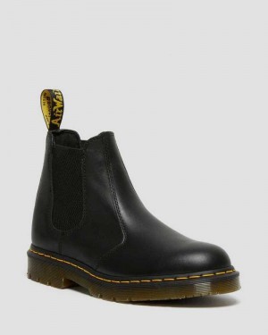 Black Dr. Martens 2976 Slip Resistant Leather Chelsea Boots | ORMQW3145