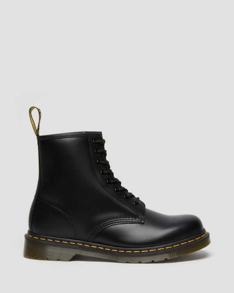 Black Dr. Martens 1460 Smooth Leather Lace Up Boots | XUOFN5486