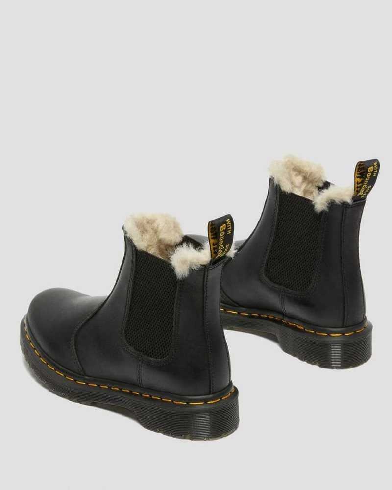 Black Dr. Martens 2976 Faux Fur Lined Chelsea Boots | GEWSV7608