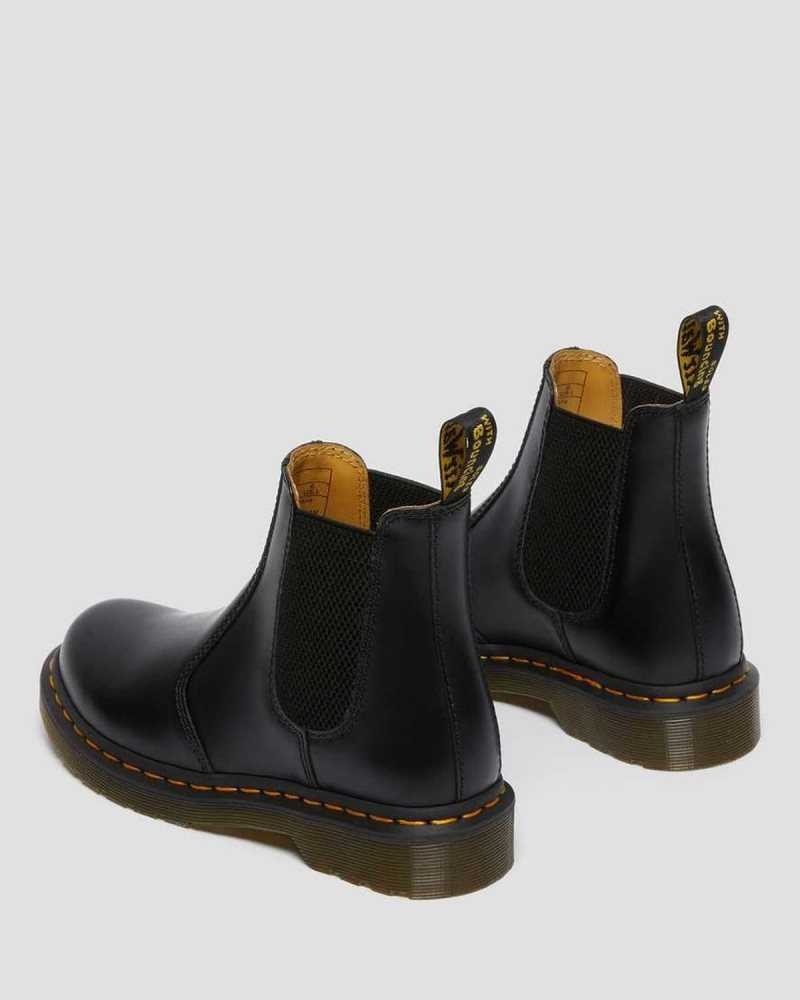 Black Dr. Martens 2976 Smooth Leather Chelsea Boots | WPXBA4809