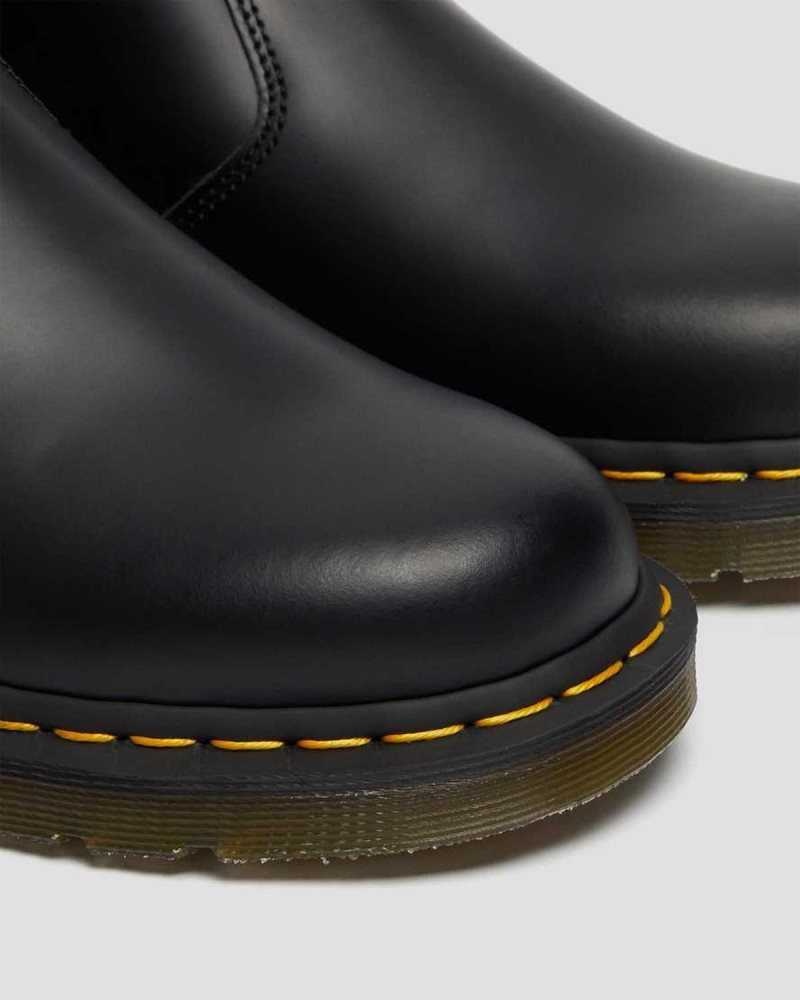 Black Dr. Martens 2976 Yellow Stitch Smooth Leather Chelsea Boots | HPNLS0785