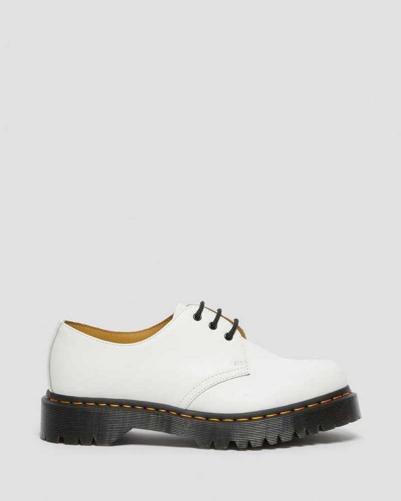 White Dr. Martens 1461 Bex Smooth Leather Oxford Shoes | AVTPI6417