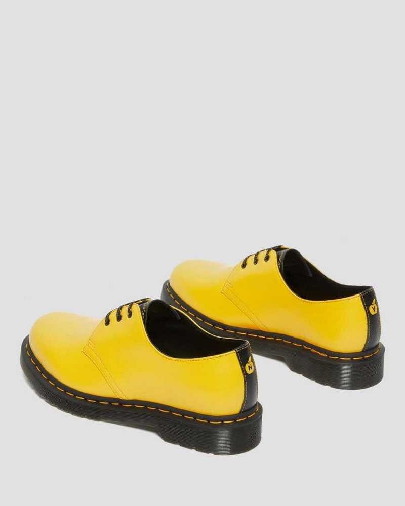 Yellow Dr. Martens 1461 New York City Smooth Leather Oxford Shoes | GRTHE7168