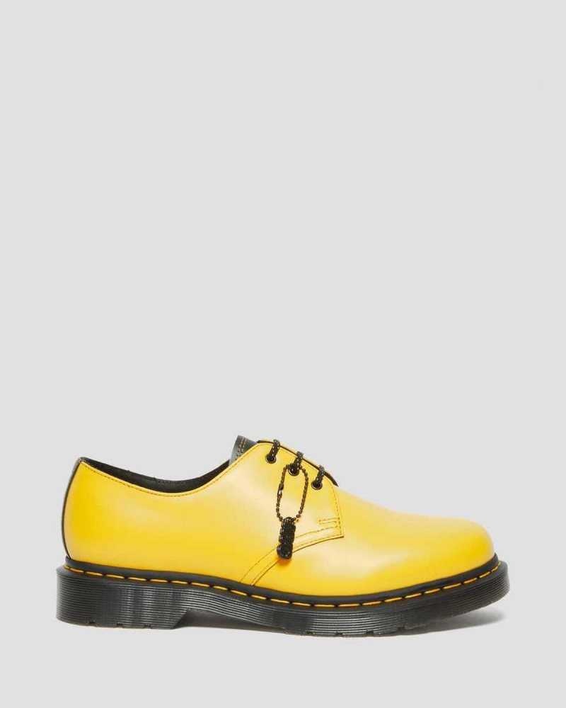 Yellow Dr. Martens 1461 New York City Smooth Leather Oxford Shoes | GRTHE7168